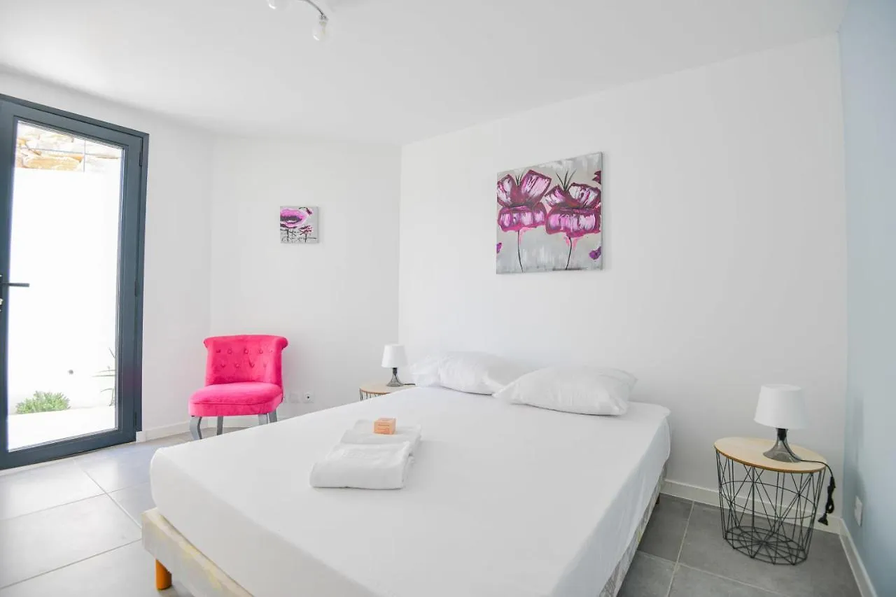 La Fauvette - Villa 3 Ch Parking Proche Marseille